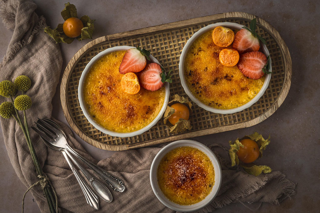 Crème Brûlée in zwei Schalen