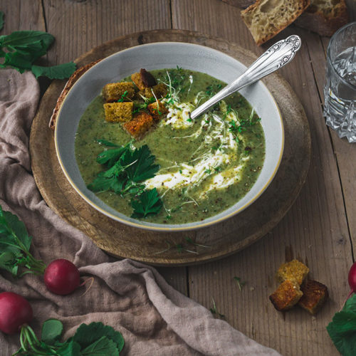 Radieschenblätter-Suppe