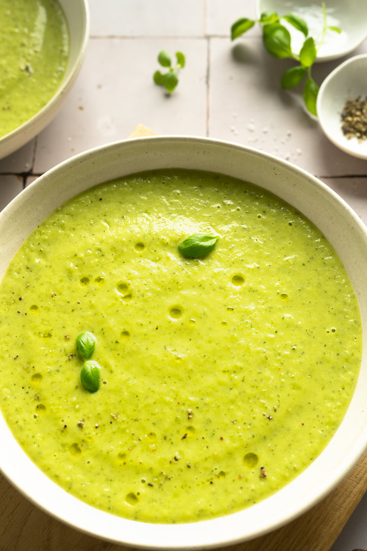 Zucchini Suppe ohne Sahne - einfach und schnell – Use Your Food