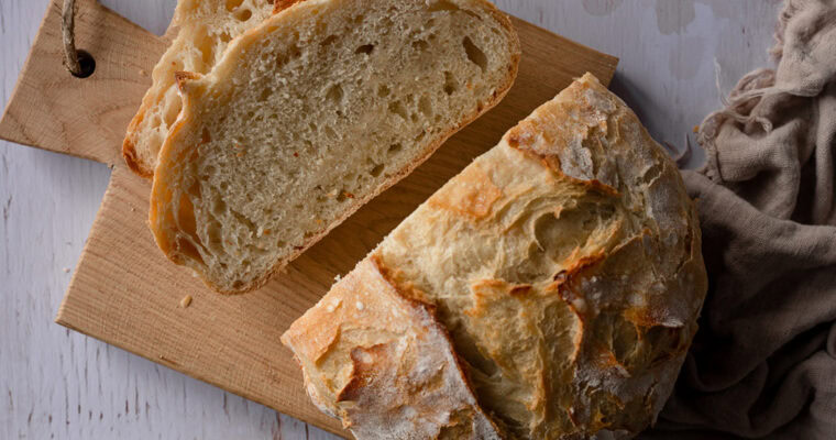 Einfaches Brot backen ohne Kneten