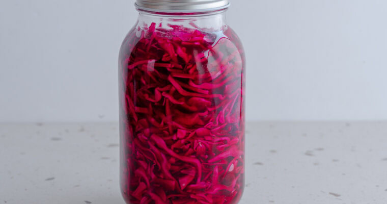 Eingelegter Rotkohl – Rotkohl haltbar machen