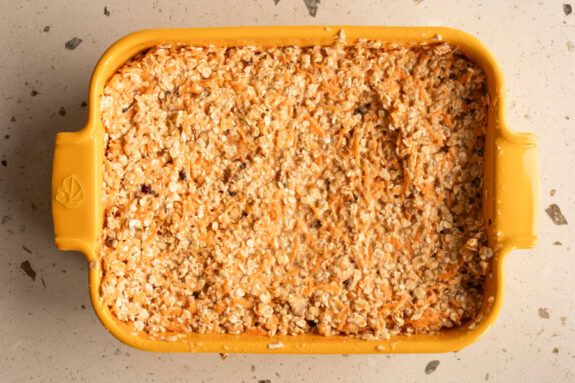Alle Zutaten sind in einer Auflaufform.
