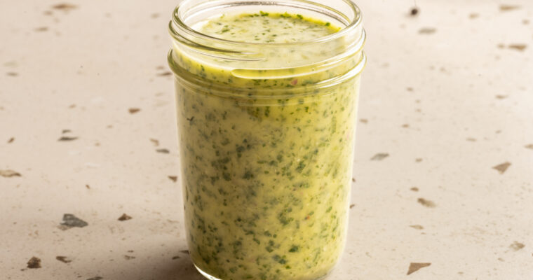Würziges Koriander Limetten Dressing