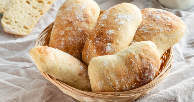 Rustikale Dinkel Brötchen ohne Kneten über Nacht